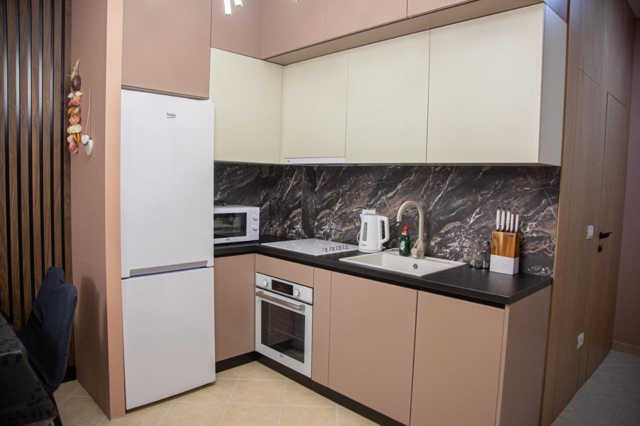 Gloria'S Apartment Lungomare Vlore Exterior photo